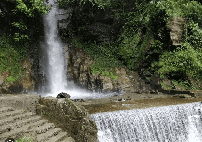 Banjhakri Falls